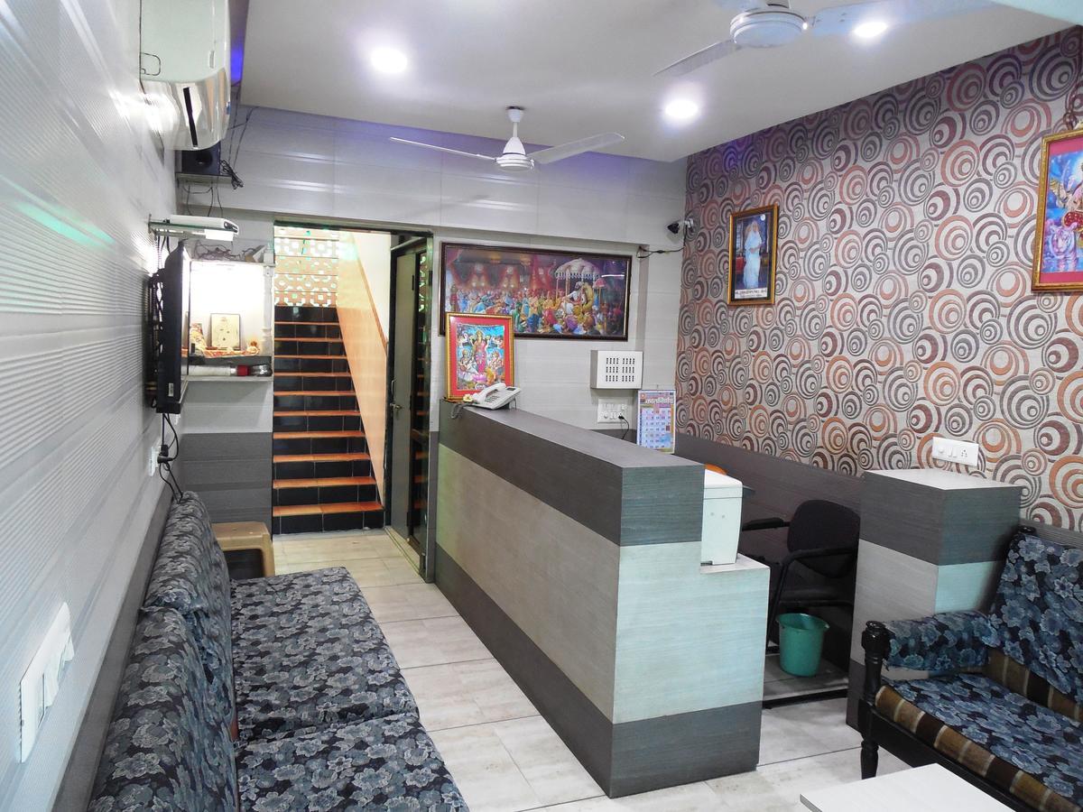 Hotel Silver Springs Ahmedabad Exterior foto